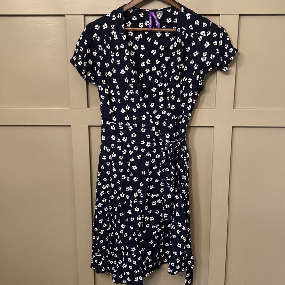 Seraphine Navy Floral Wrap Maternity Dress Size 8 - Picture 6 of 11